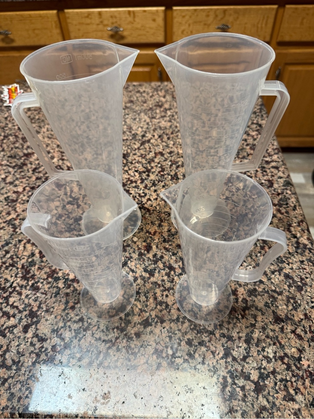Set of 4 Clear Plastic Measuring Pitchers